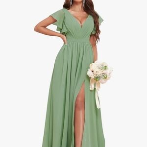 Elegant Green Evening Gown